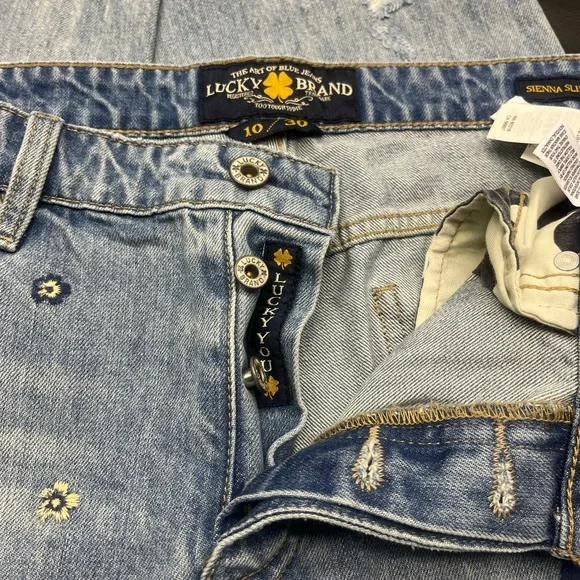 Lucky Brand Jeans - Size: 10/30 - Brand new without tags - Picture 10 of 13